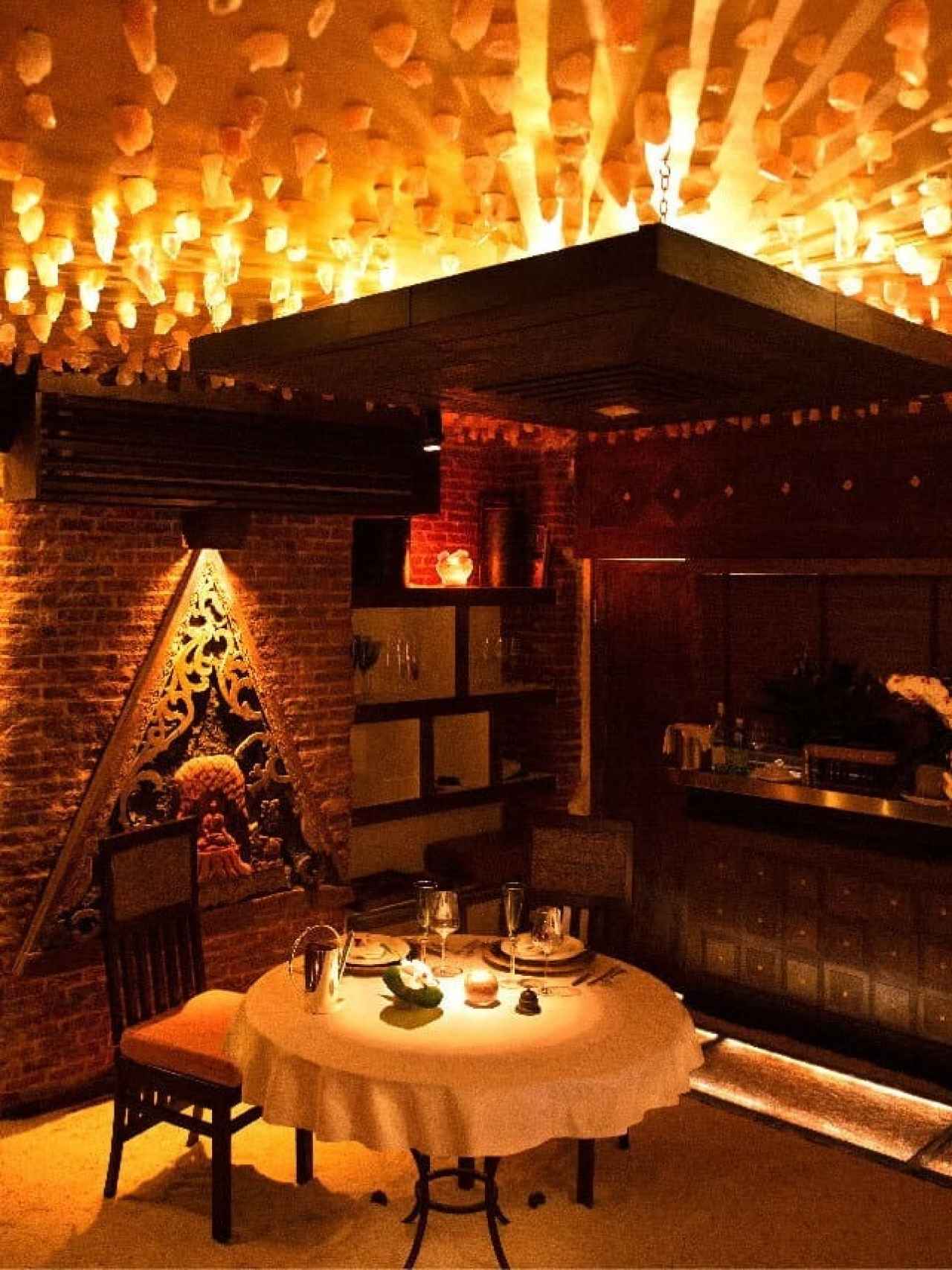 Diamantes de Sal Rosa, la única mesa del restaurante más exclusivo de Madrid