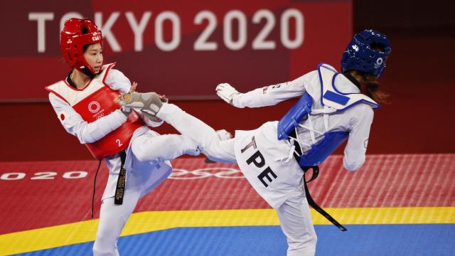 SU Po-Ya en su pelea contra Yamada