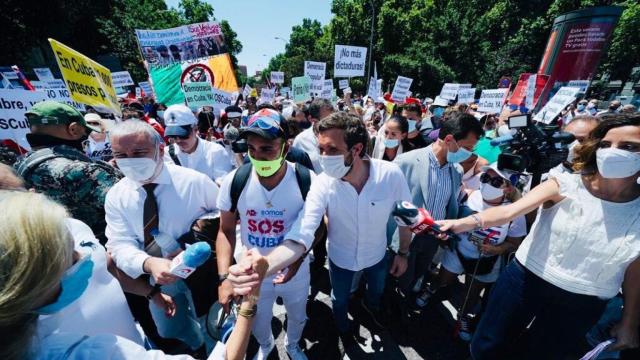 Pablo Casado, en la marcha en Madrid por la libertad y la democracia en Cuba.