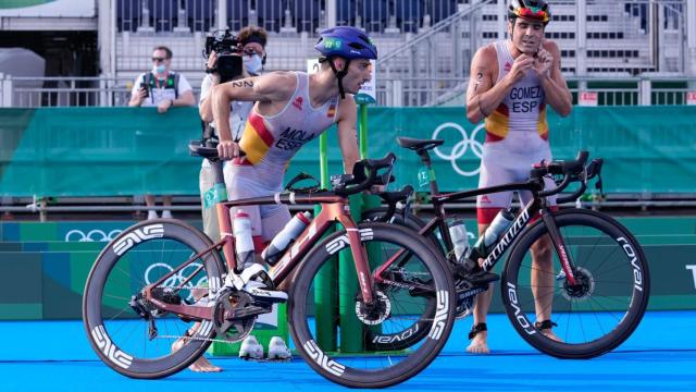 Mario Mola y Javier Gómez Noya en las pruebas de triatlón de los JJOO de Tokio 2020