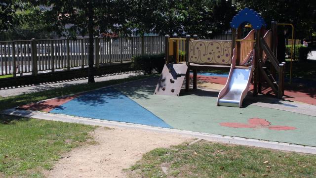 Zona infantil del parque de Santa Margarita de A Coruña.