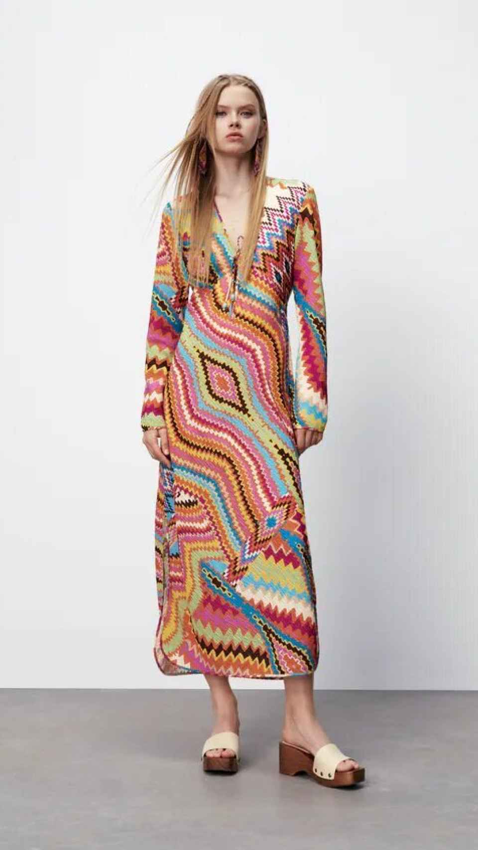 El vestido, en la tienda 'online' de Zara.