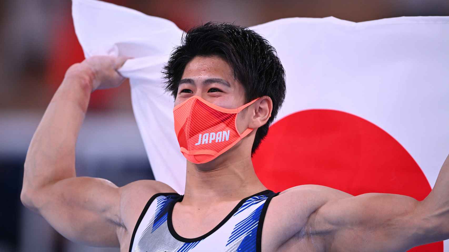 Daiki Hashimoto tras ganar el oro en gimnasia artística en los JJOO de Tokio 2020