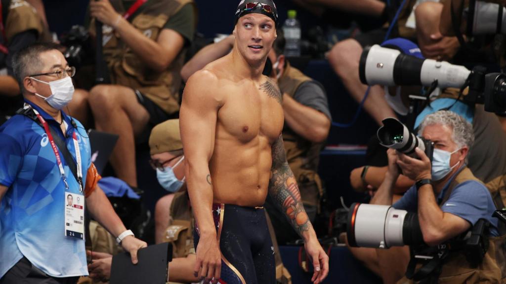 Caeleb Dressel, centro de los focos tras ganar los 100 metros libres en los Juegos Olímpicos de Tokio 2020