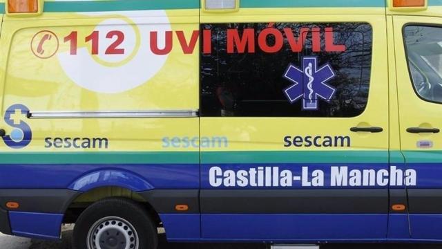 Heridas tres personas tras el choque de dos vehículos en Heras de Ayuso (Guadalajara)