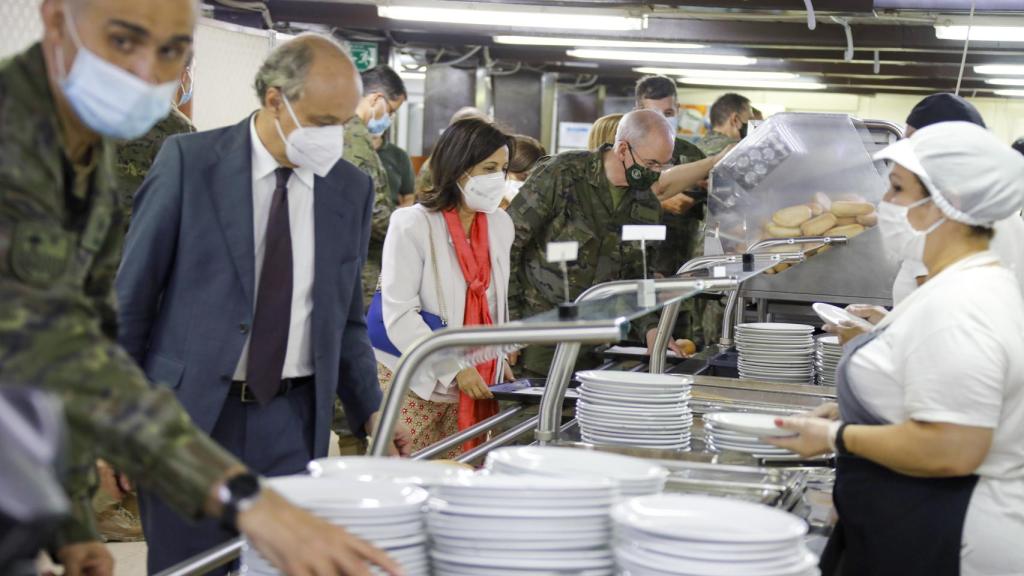 La ministra de Defensa, Margarita Robles, de visita a las tropas en el Líbano.