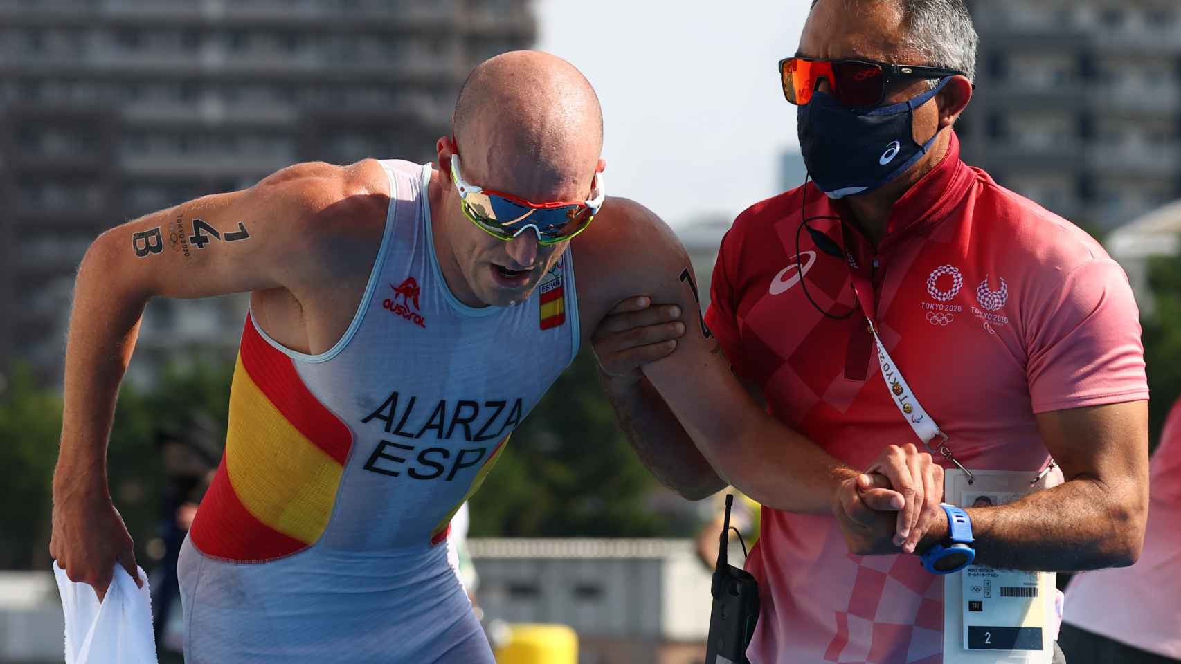 Fernando Alarza tras la prueba de relevo mixto de triatlón en los JJOO de Tokio 2020