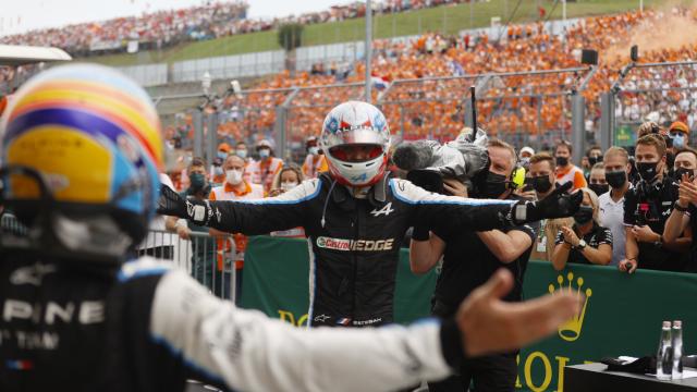 Fernando Alonso y Esteban Ocon