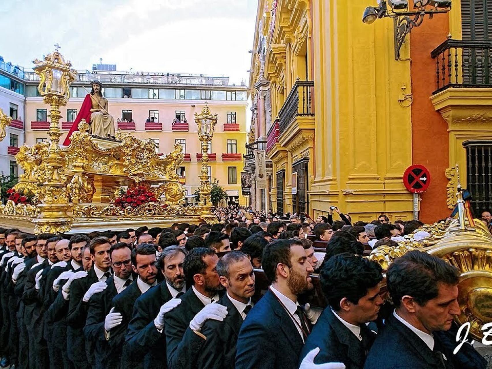 Una foto de la Cofradía de los Estudiantes de Málaga.