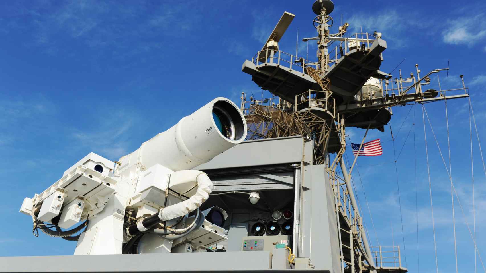 Arma láser a bordo del USS Portland