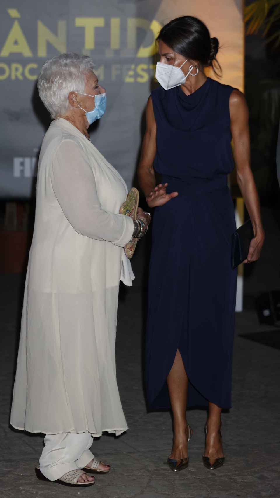 La reina Letizia mostró su admiración por la actriz Judi Dench.