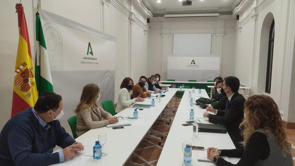 Reunión de la comisión encargada de redactar el Plan Director del Plan de Los Asperones.