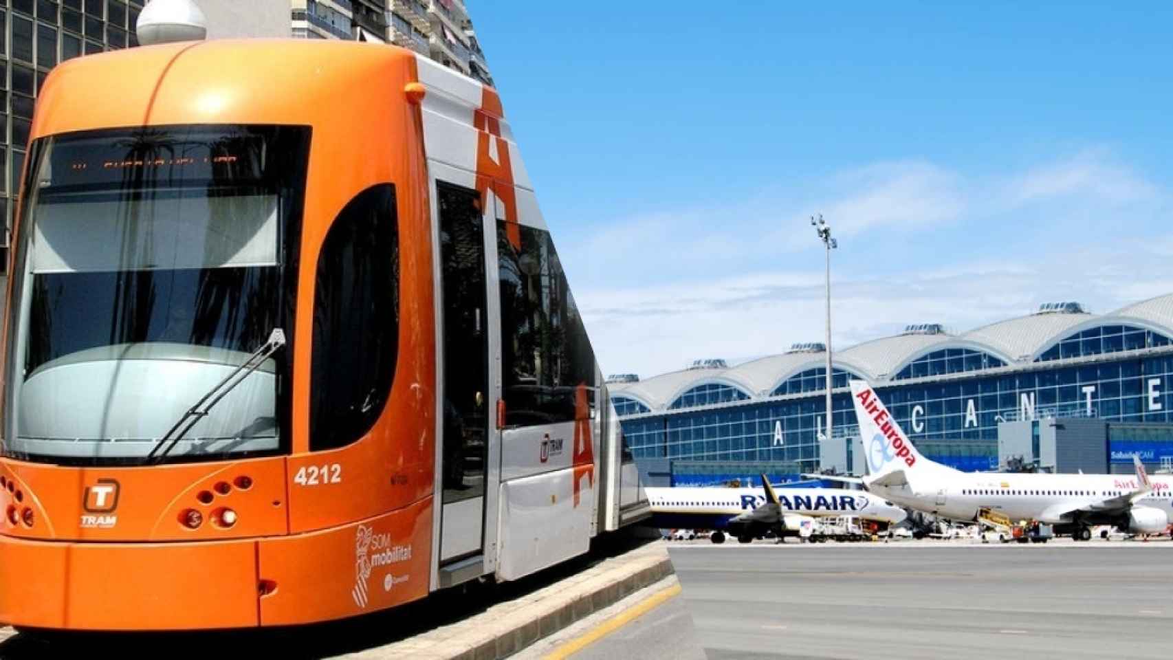 El Trama de Alicante y el aeropuerto Miguel Hernández.