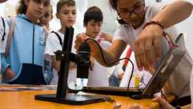 Una de las actividades de fomento tecnológico en niños organizada por el Gobierno de Canarias.