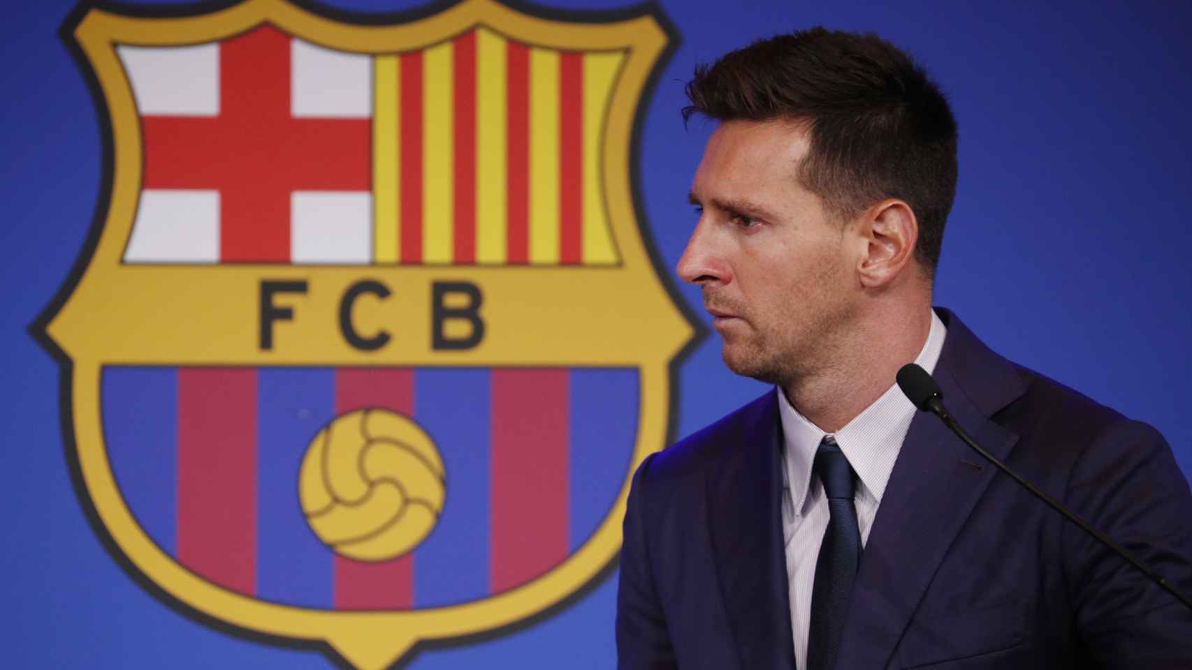 Leo Messi, emocionado en la rueda de prensa de su despedida del Barça
