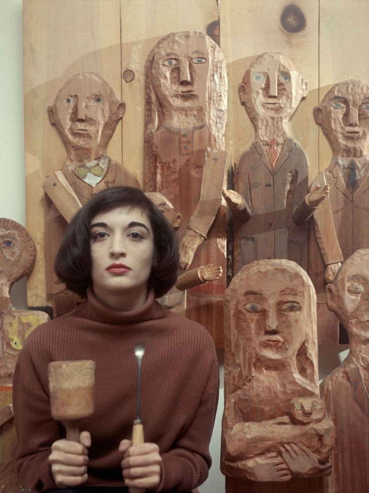 La escultora Marisol Escobar (1930-2016).