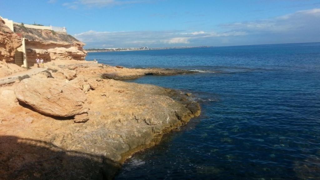 Paseo desde playa Capitán hasta playa Cabo Roig, Orihuela-Costa