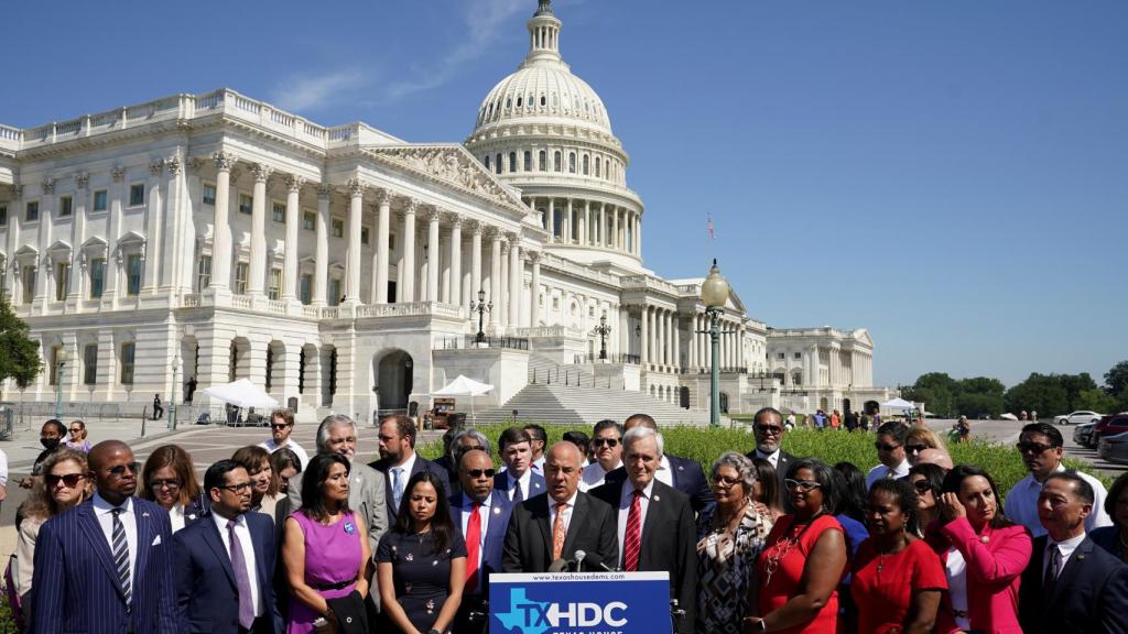 Algunos de los demócratas fugados en rueda de prensa, en Washington.