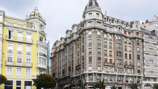 Vista de la Casa Barrié en la Avenida de Linares Rivas de A Coruña