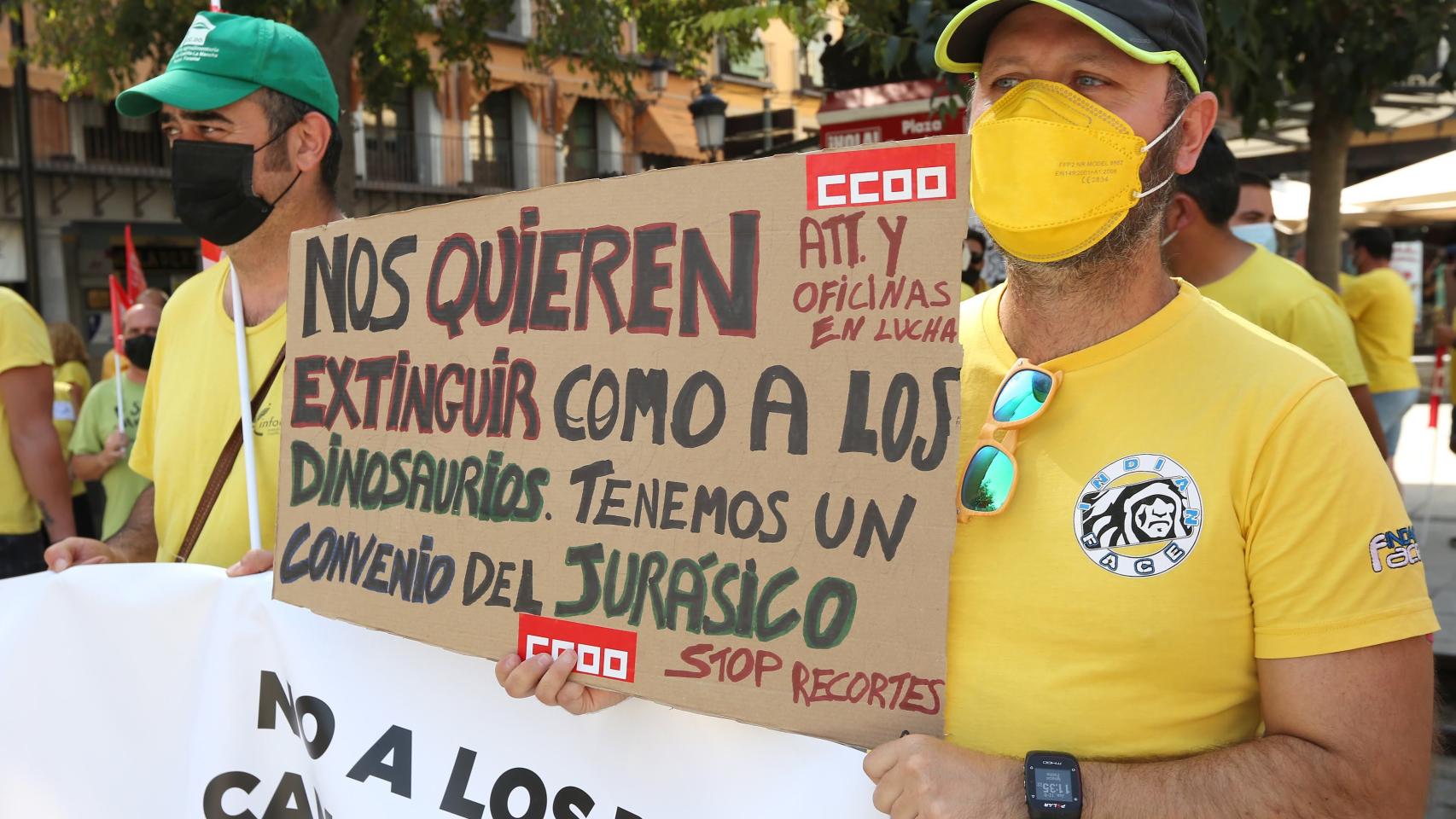 Manifestación de trabajadores de Geacam. Foto: Óscar Huertas