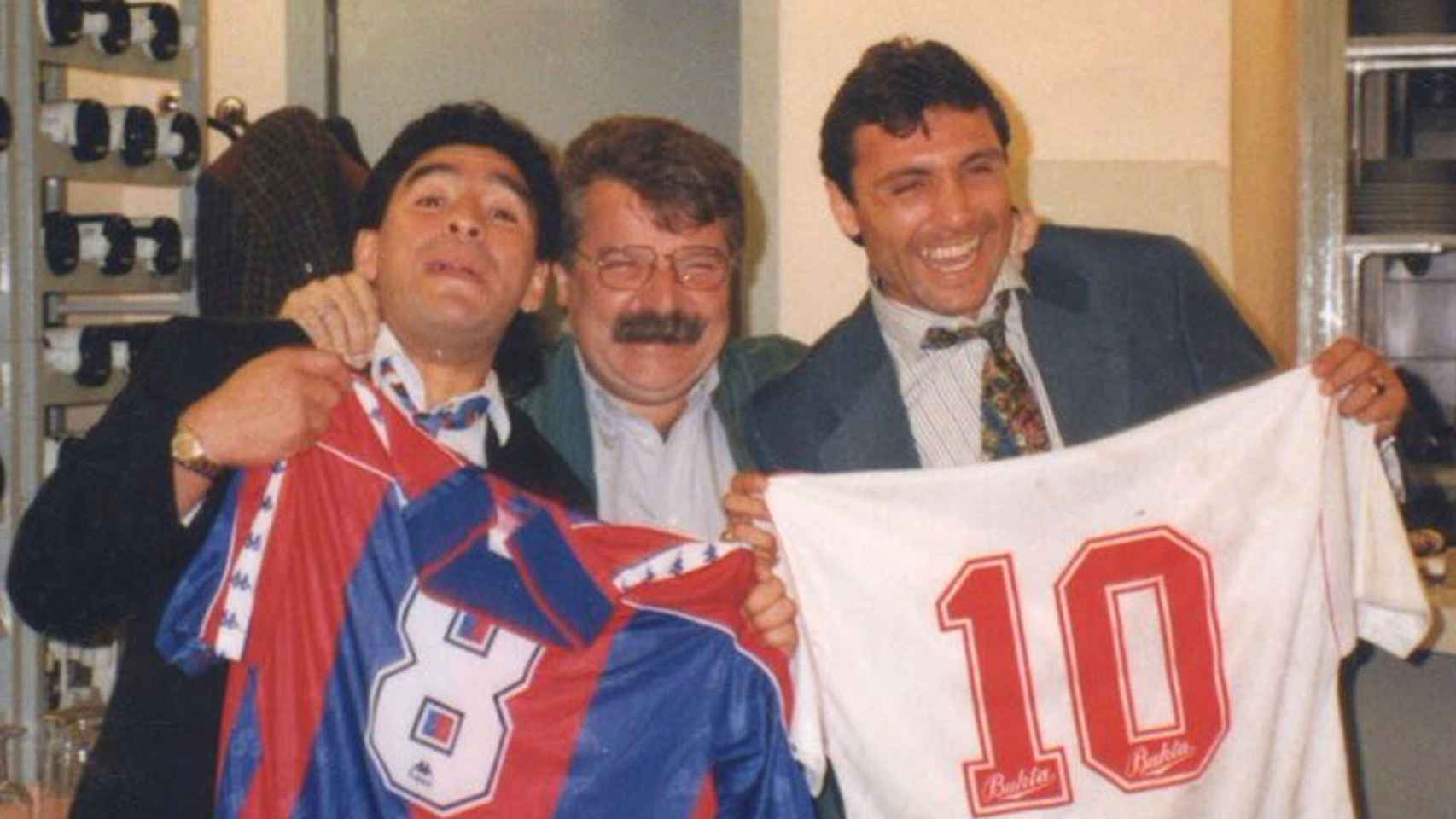Minguella junto a Stoichkov y Maradona