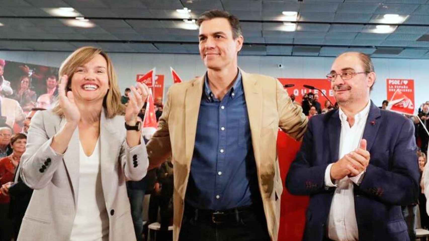 Pilar Alegría, Pedro Sánchez y el presidente aragonés, Javier Lambán.