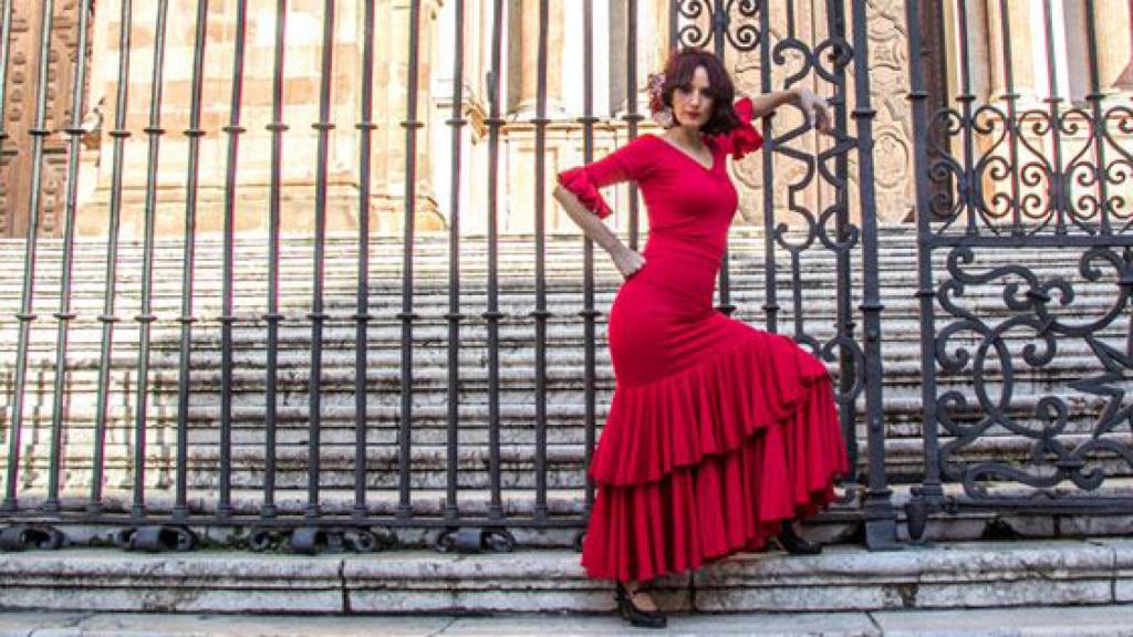 Los vestidos de flamenca de El Rocío no pueden faltar en cualquier feria que se precie