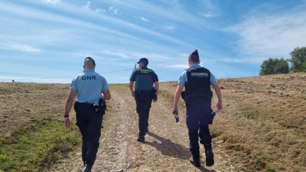 Agentes en el Camino de Santiago.