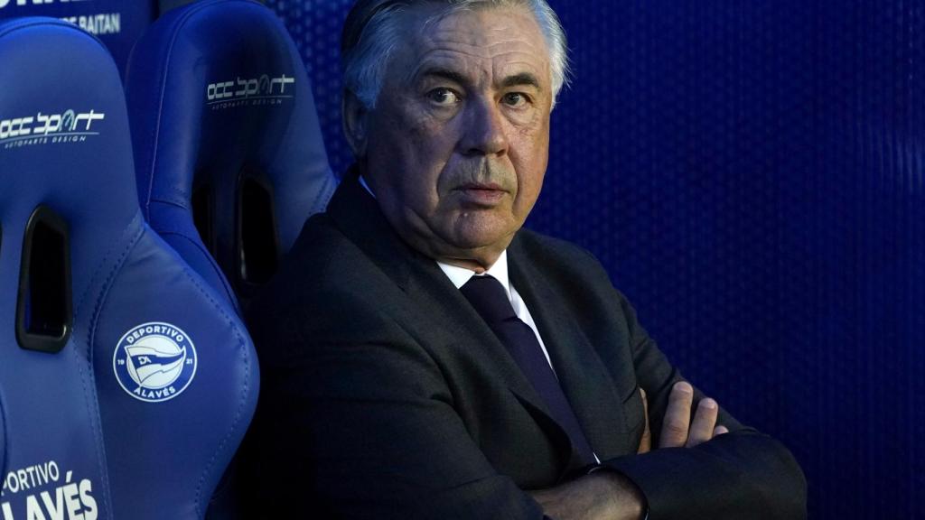 Carlo Ancelotti durante el encuentro frente al Deportivo Alavés