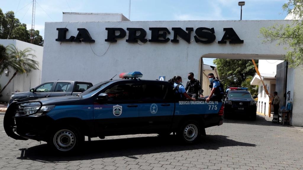 La policía de Nicaragua allana la sede de 'La Prensa', principal diario del país