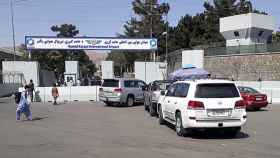 La entrada del aeropuerto internacional de Kabul.