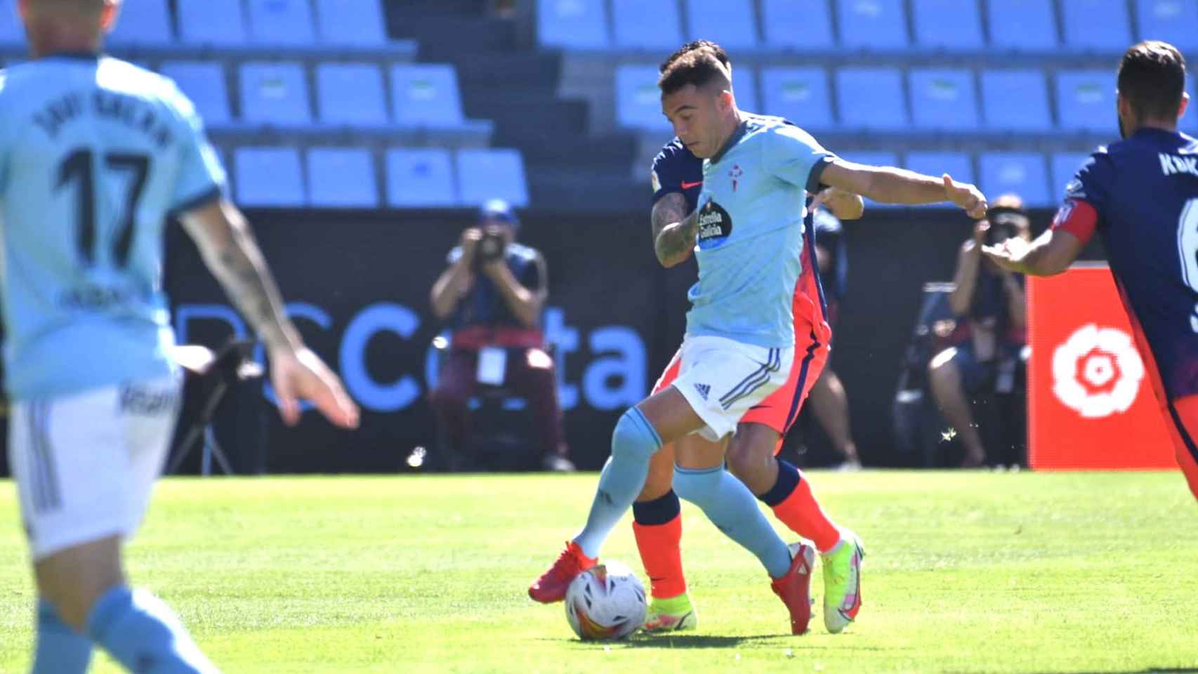 Iago Aspas durante el encuentro contra el Atlético de Madrid.