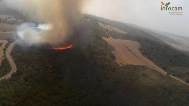 Logran controlar el incendio declarado en el Viso del Marqués (Ciudad Real)