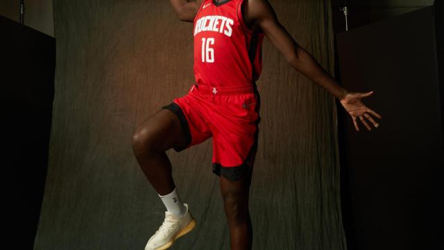 El gigante azudense Usman Garuba convence a los Houston Rockets