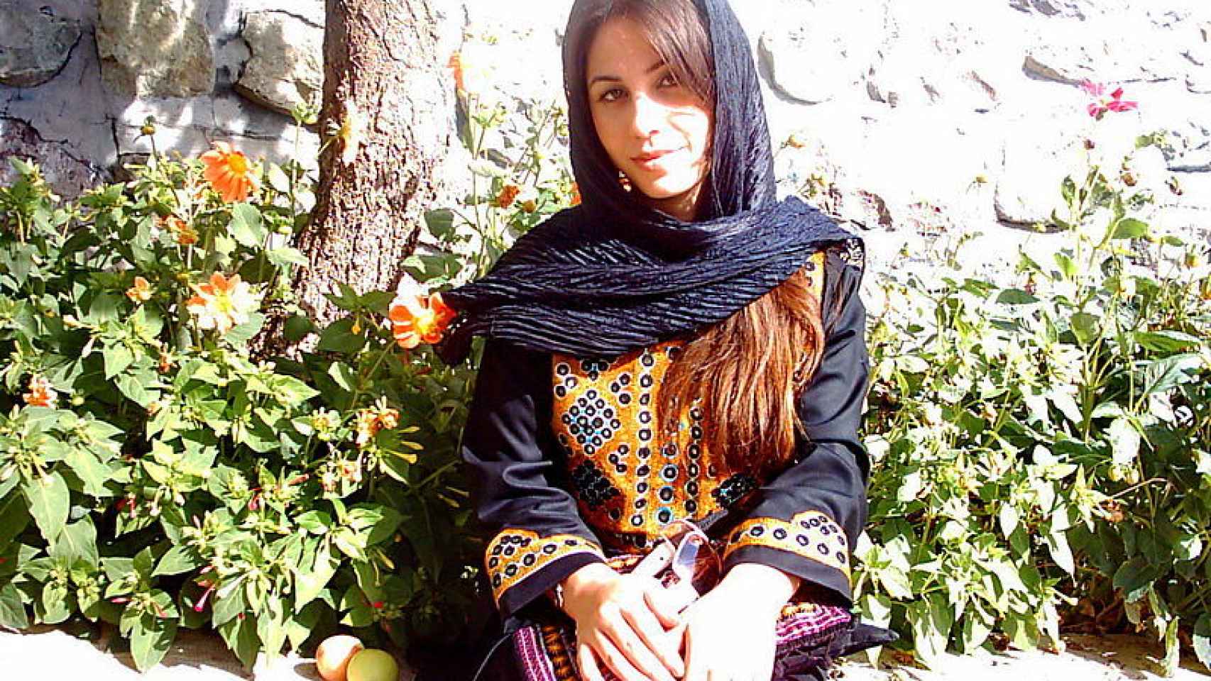 La activista, profesora y escritora Homeira Qaderi.