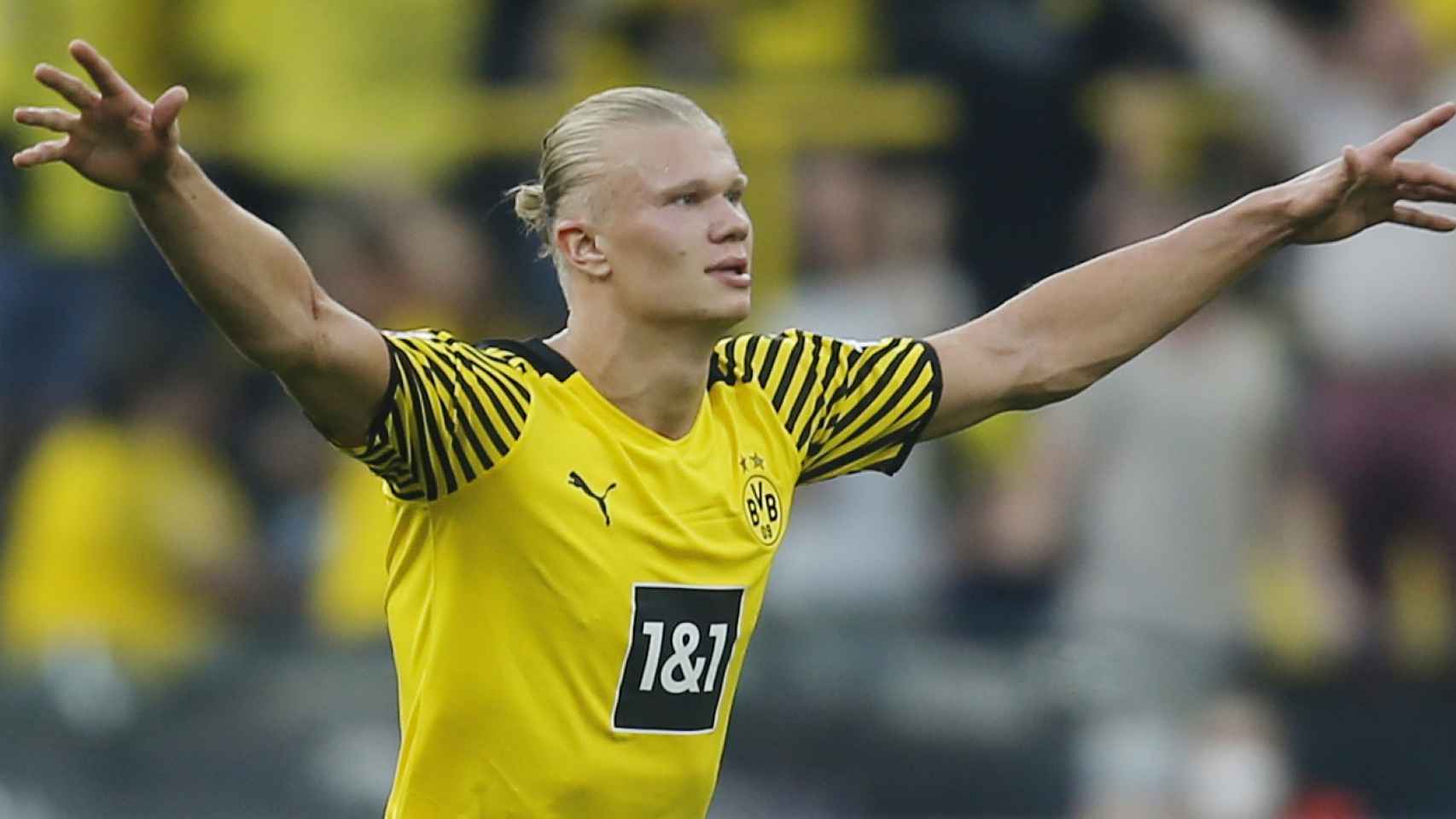 Erling Haaland celebra un gol con el Borussia Dortmund en la 2021/2022
