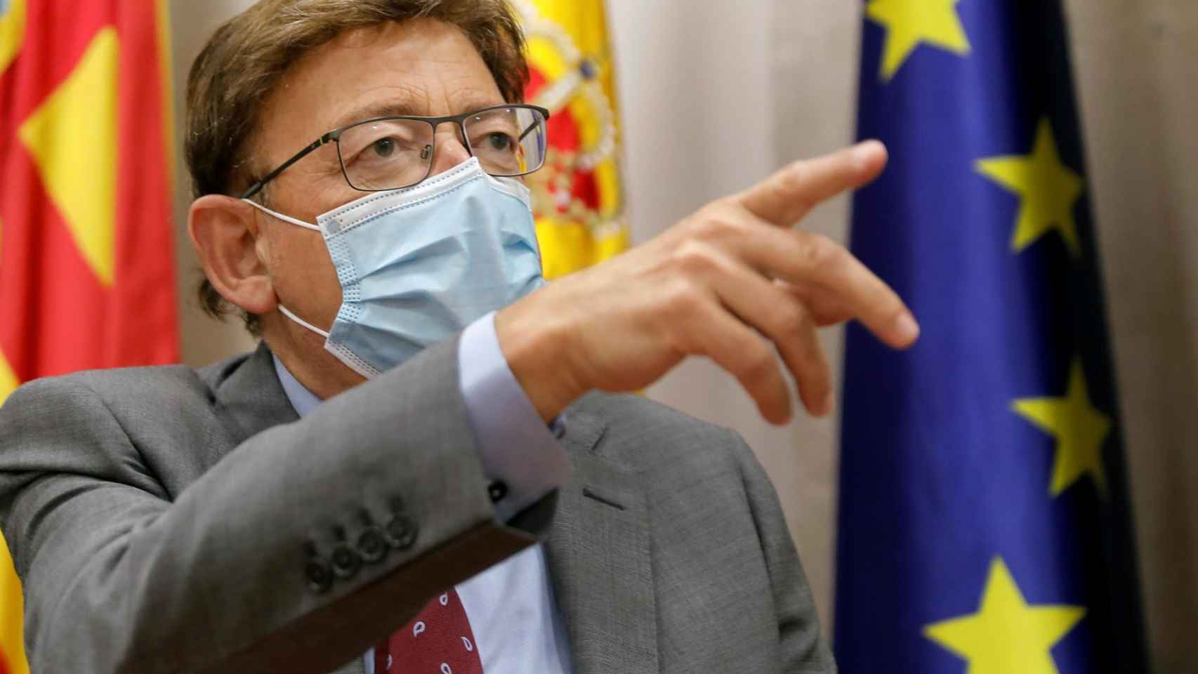 Ximo Puig insiste en el bulo de que la Comunidad Valenciana está por encima de la media en vacunación.