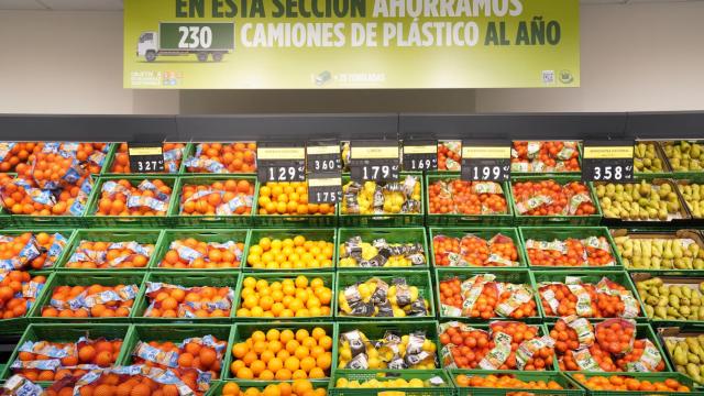 Tienda de Mercadona con la señalización de la 'Estrategia 6.25'.