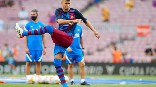 Gerard Piqué durante un calentamiento del FC Barcelona