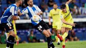 Gerard Moreno disparando en el Espanyol - Villarreal