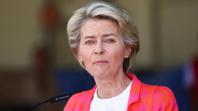 La presidenta de la Comisión Europea, Ursula Von der Leyen, durante su comparecencia.