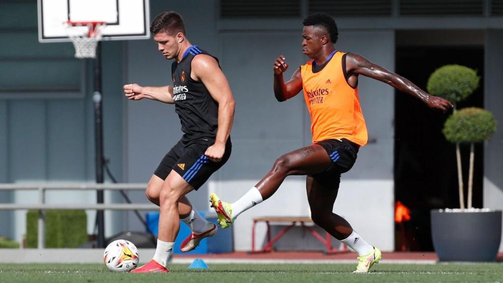 Luka Jovic y Vinicius, en un entrenamiento del Real Madrid