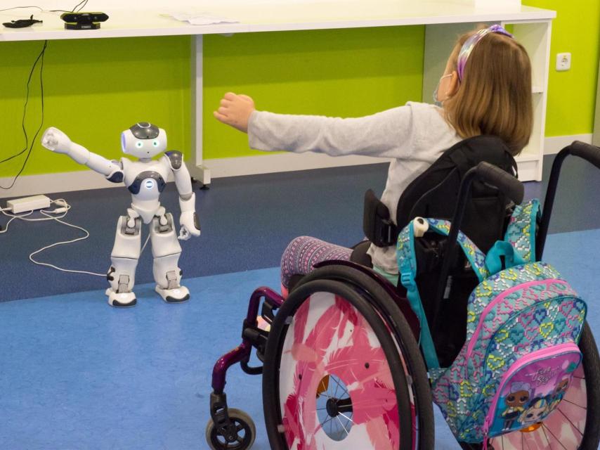 Un niño en el Hospital de Parapléjicos