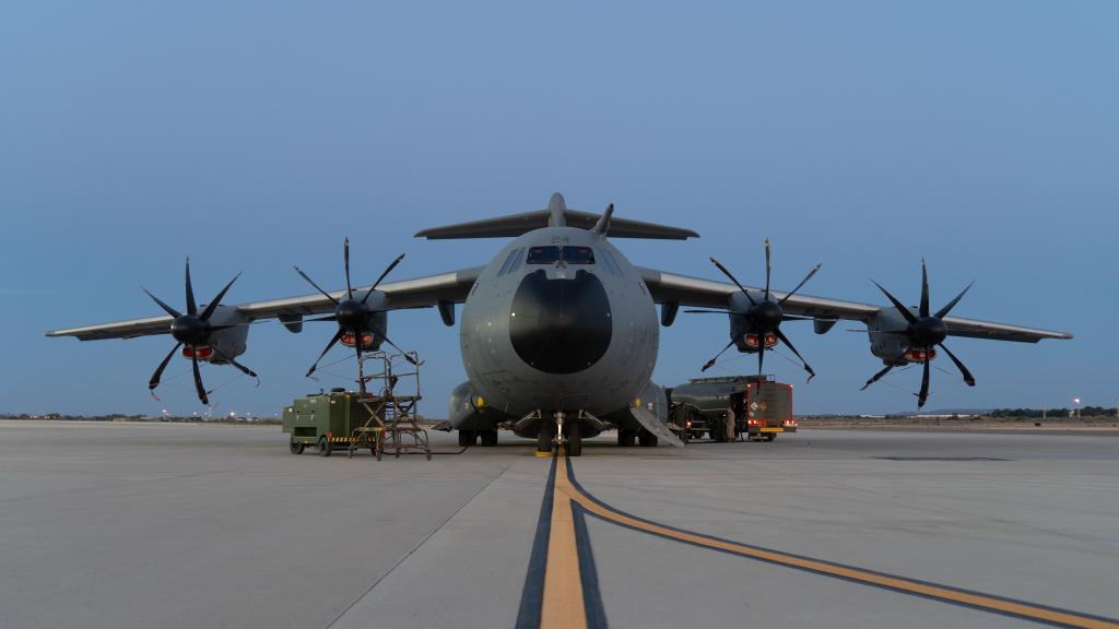 Imagen de un A400M del Ejército del Aire español durante la misión de Afganistán.