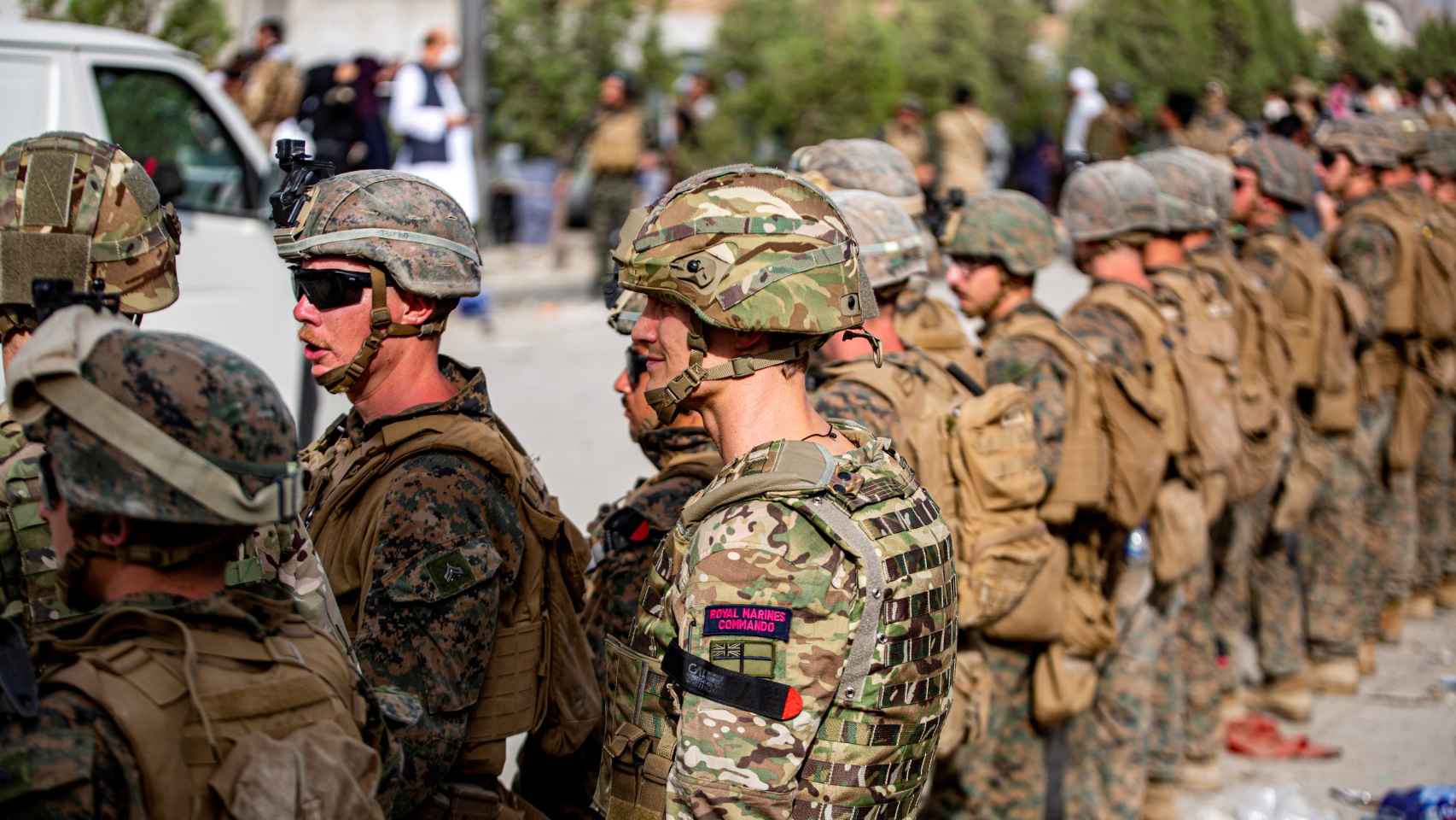 Militares estadounidenses en el aeropuerto de Kabul.