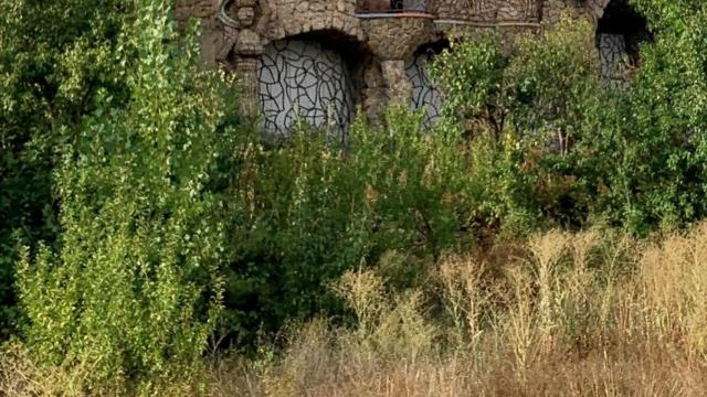 Llamativa vivienda en Rillo de Gallo (Guadalajara)