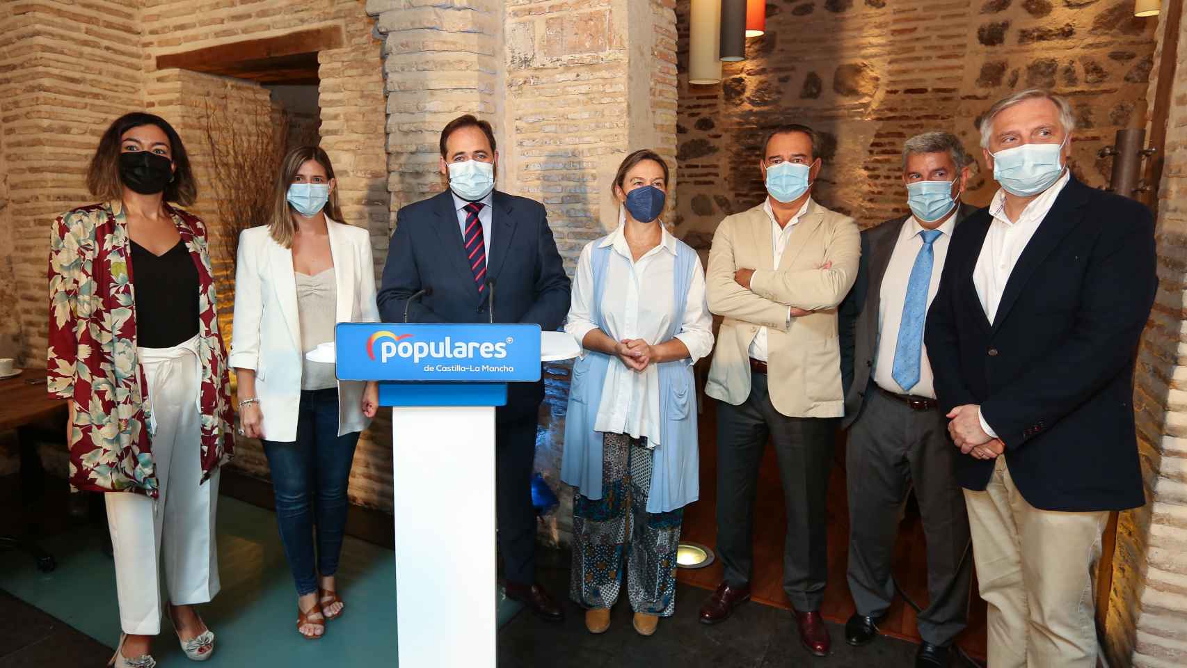 Los dirigentes del PP de Castilla-La Mancha, este miércoles en Toledo (Fotos: Ó. HUERTAS)
