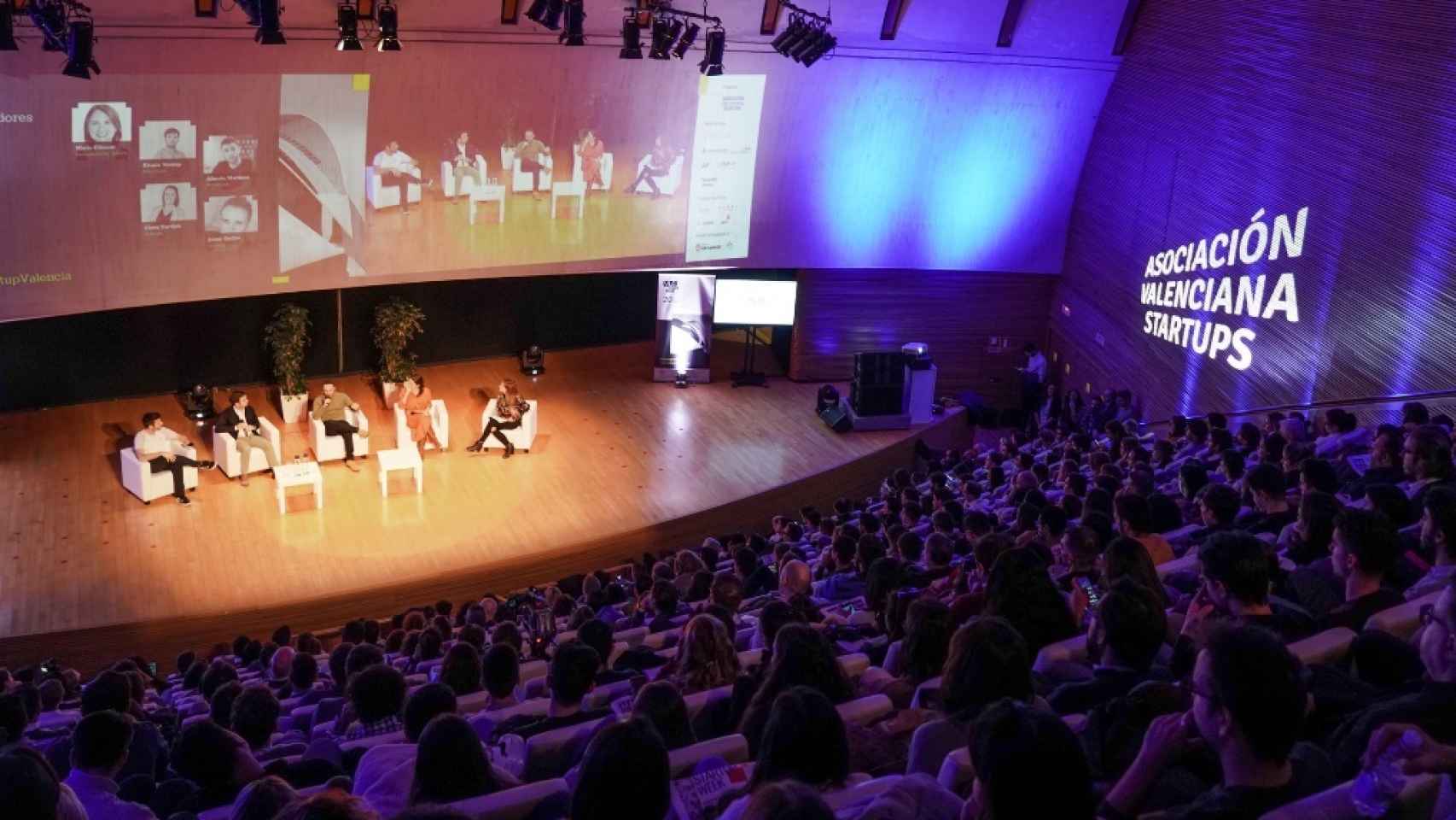 La cuarta edición del Valencia Digital Summit tendrá lugar los próximos 15 y 16 de diciembre en la Ciudad de las Artes y las Ciencias de Valencia.