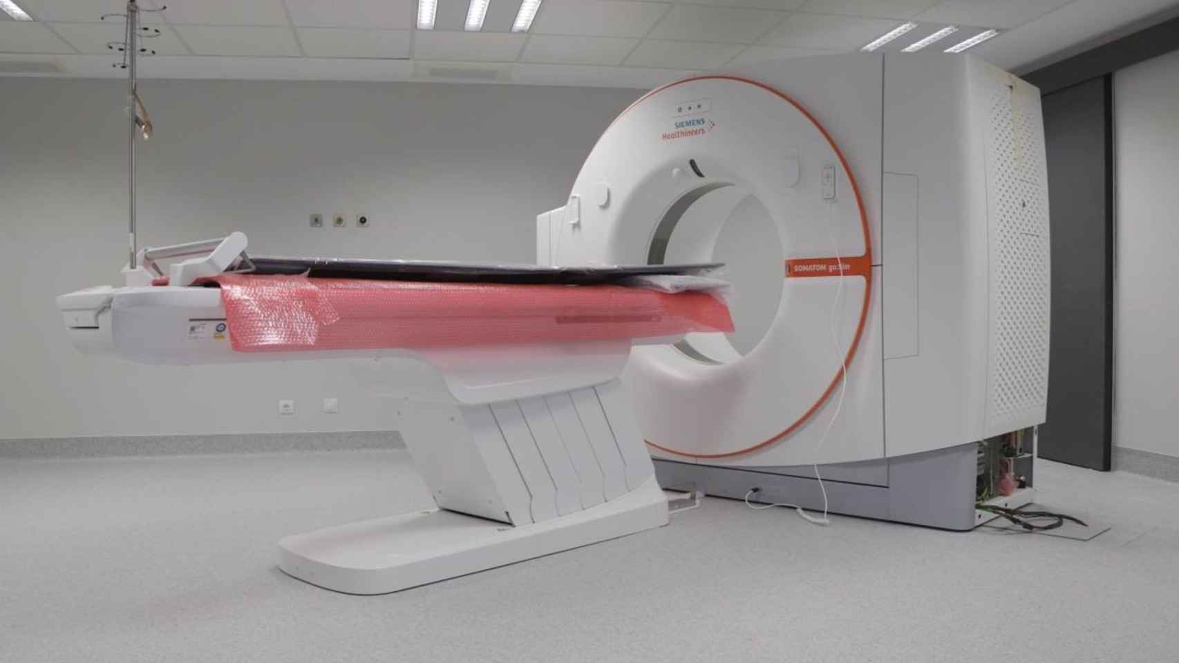 Instalación del TAC de simulación del servicio de Oncología Radioterápica del nuevo hospital de Toledo. Foto: JCCM