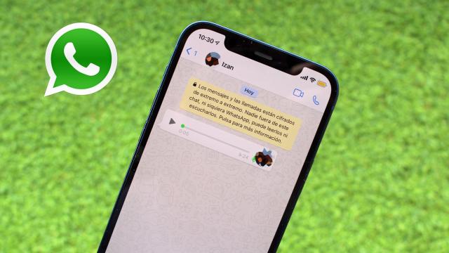 WhatsApp tiene un truco que permite saber qué dice un audio sin escucharlo.